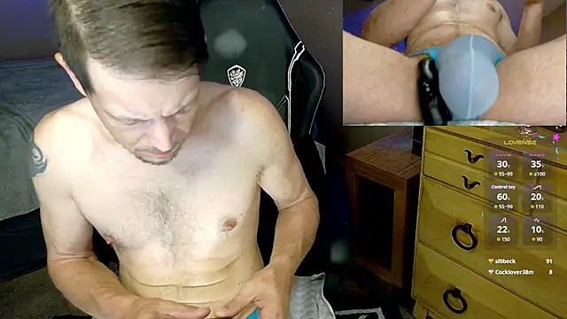 Chat XXX ao vivo de MasterForgedRayy