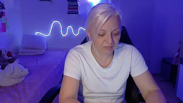 Živý XXX chat Linsy_Kim