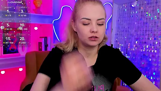 دردشة StephanieSweety الجنسية المباشرة