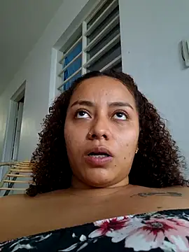 Živý XXX chat curly_girl_31