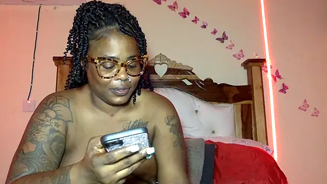 Chatroom XXX en direct de creamyamber