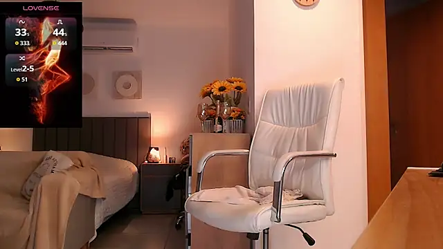 Chat XXX ao vivo de Tilly_Eliot