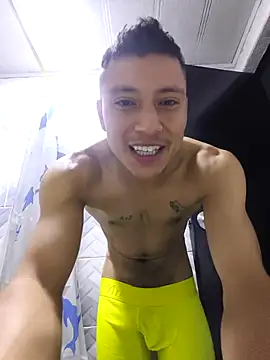 Pokazy przed kamerką – fav24