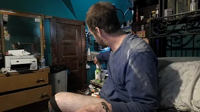 Вебкам-шоу charactrzero