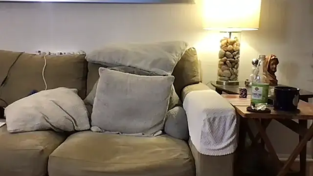 9VOLTT: онлайн-секс-чат