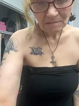 Chat XXX en directo de lindzybella