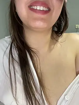 Princess-meryem Adlı Modelin Canlı XXX Sohbeti