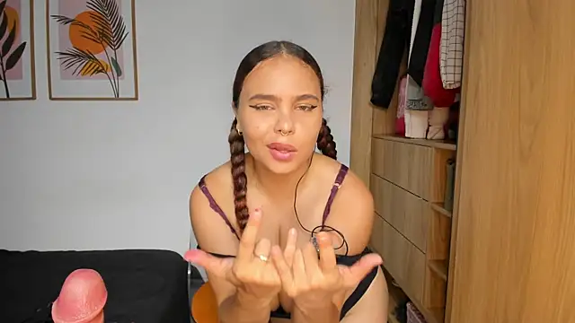 Онлайн чат XXX Bloom_Noor