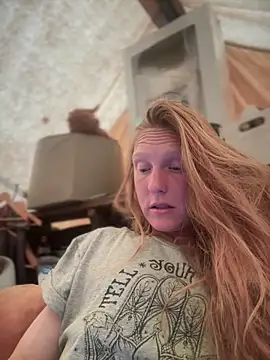 Pertunjukan Kamera Web GoldenFlameGoddess