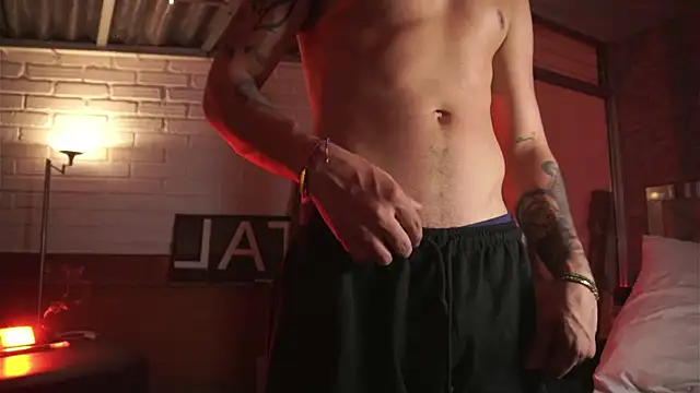 AlphaMasterXxx Show Webcam