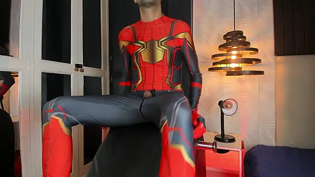 Ian_Valenti ওয়েবক্যাম শো