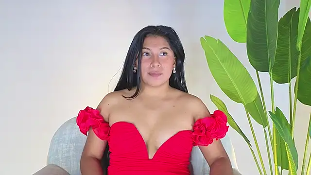 Онлайн чат XXX LinnaGardenia