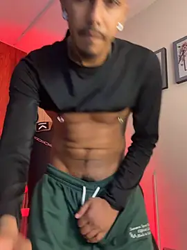 Latinmoster_boss' Webcam Show