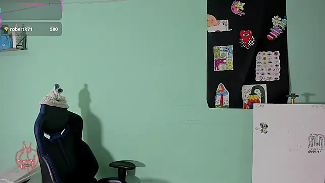 Вебкам-шоу TYLERhHOT2005