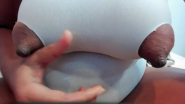 Chat XXX en directo de zara_lopez