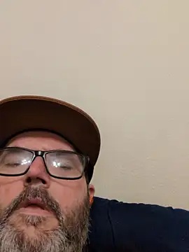 Chat XXX en directo de Louis504z