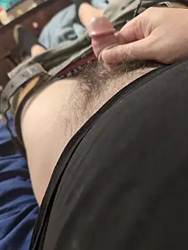 Pokazy przed kamerką – Louis504z