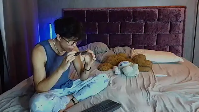 Bryan_Santos_z Webcamshow