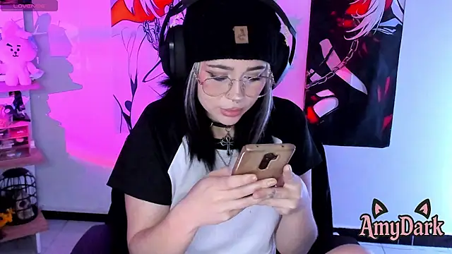 XXX chat uživo modela _AmyDark