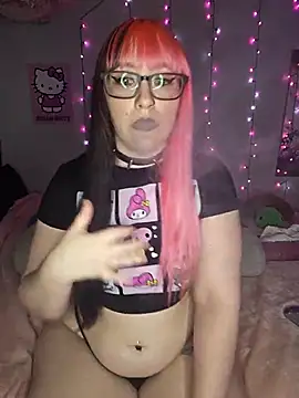 Chatroom XXX en direct de LoveLoreleii