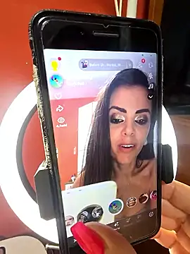 عرض كام rossa_linda