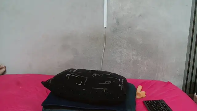 Chat +18 de kinkynaghty ao vivo