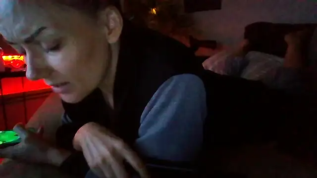 shyhornymommy Chat XXX live