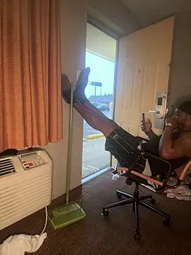 Stressreliever82 Live XXX-chat