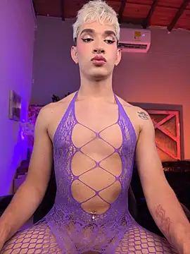 Chat XXX en directo de Cherry_zayden_