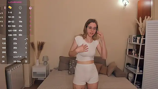 JoanBaggott Live XXX Chat