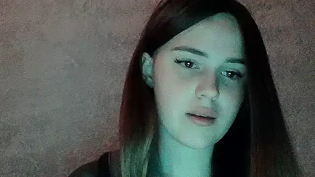 Вебкам-шоу SweetLoraa