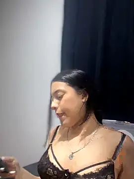 Annyrosse00 라이브 XXX 채팅