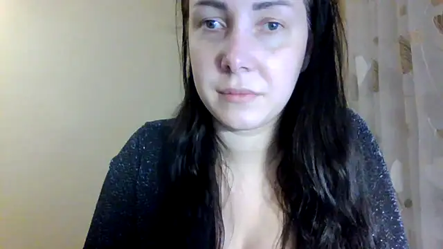 XXX chat uživo modela Wild_Bitch69