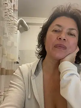 Kiramagic live XXX chat