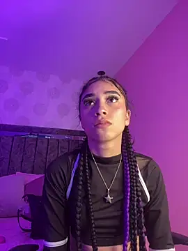 โชว์เว็บแคมของ Alahia_pink_