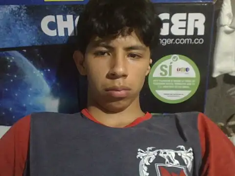 Carlos_Albert02 Obrolan Langsung XXX