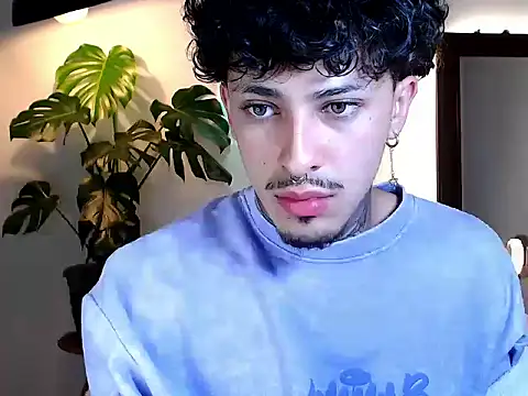 Steven_Navarro Webcam Show