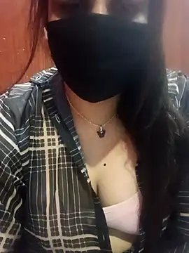 01Mona Chat XXX in diretta