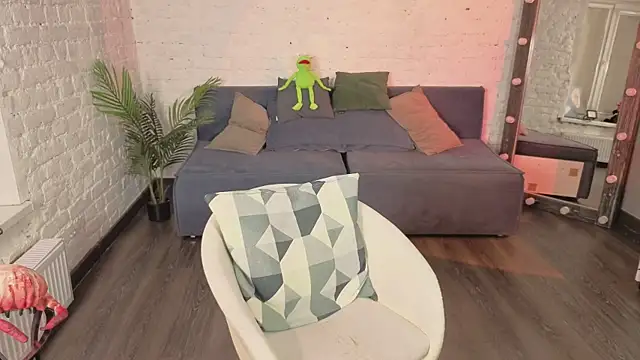 Sembang XXX Secara Langsung LoralAvery