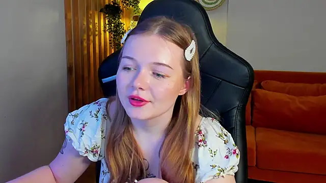 دردشة ElinaVale الجنسية المباشرة