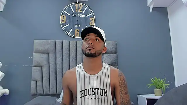 Robin_Rief Pertunjukan Webcam