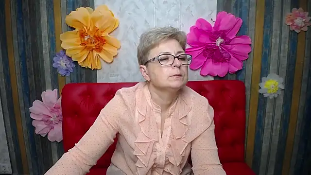 Živý XXX chat EmiliaGree