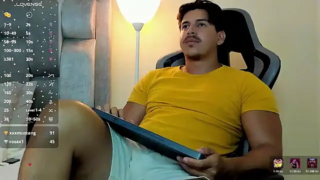 victor_vixen 即時 XXX 聊天