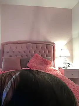 Bella__Wood élő XXX-chatje