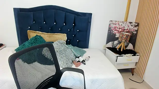 Inaya_Khalifa's Live XXX Chat