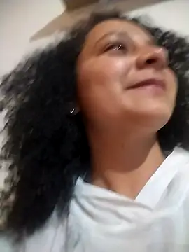 Sofia_Alane 即時 XXX 聊天