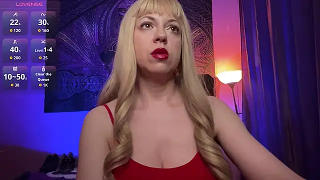 Helena__Femdom 现场XXX聊天