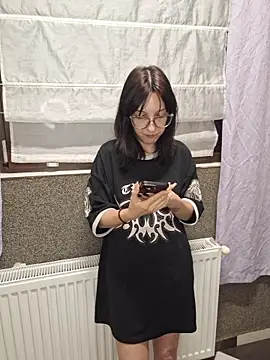 AllexyAle Chat XXX live