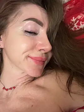 MarinaDiva11_74's Live XXX Chat