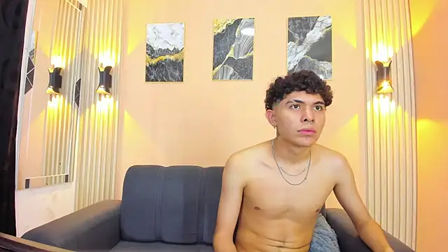 Show Webcam de DesiresOfOlympus_